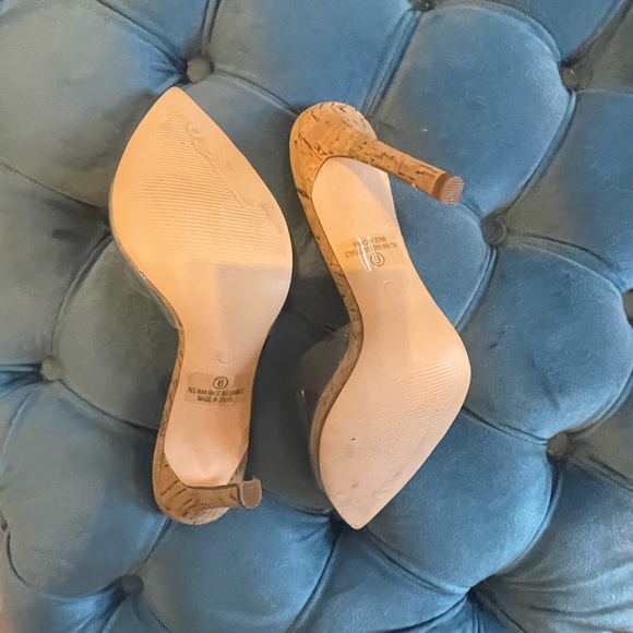 Olivia Women Slip on Shoes. - Picture 3 of 6